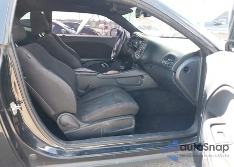 2015 Dodge Challenger Sxt z USA, uszkodzony, nr VIN 2C3CDZAG0FH744627